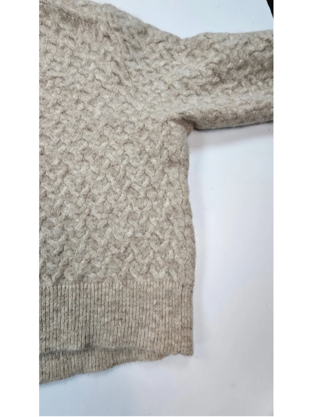 Lululemon Alpaca Wool Blend Crosshatch Sweater Women L Beige Cropped Cable Knit
